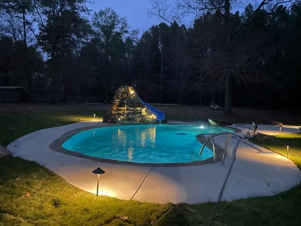 Pool remodeling in